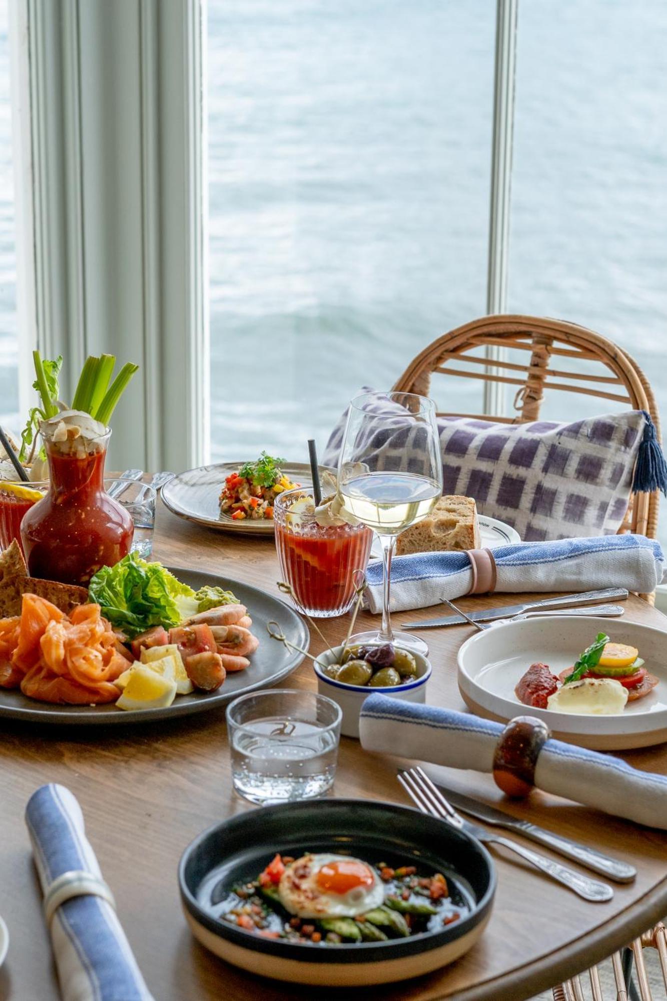 The Godolphin Hotel Марасион Экстерьер фото